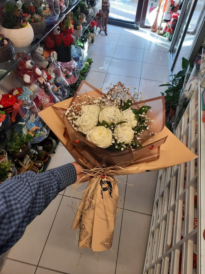 6 Beyaz Güllü Buket - Kütahya çiçekçi