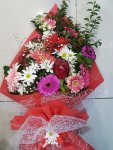 Çiçekçi - Karışık Renkli Yatay Buket