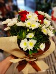 Çiçekçi - 3 Gül ve Krizantemler